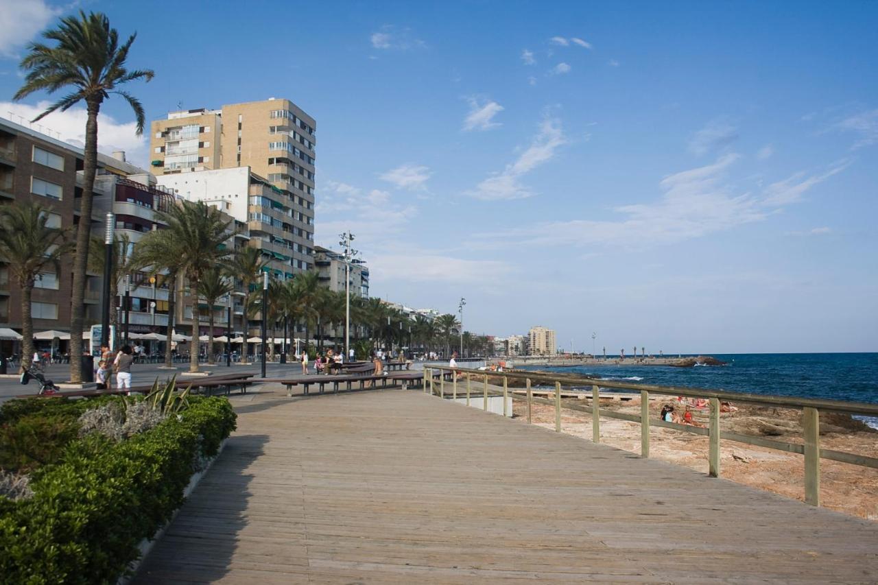 Homely Apartments Playa De Los Locos Торевьиа Экстерьер фото