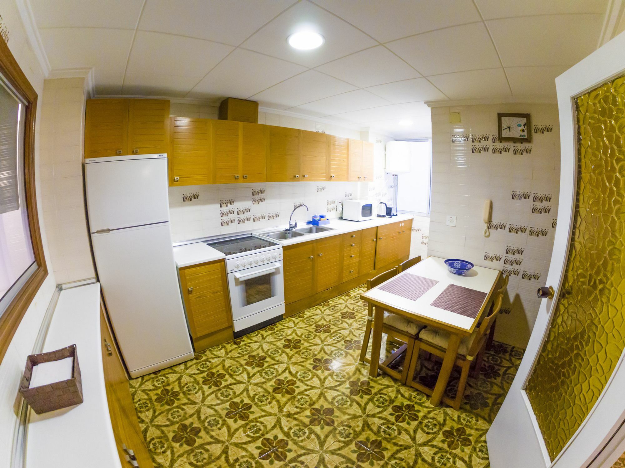 Homely Apartments Playa De Los Locos Торевьиа Экстерьер фото