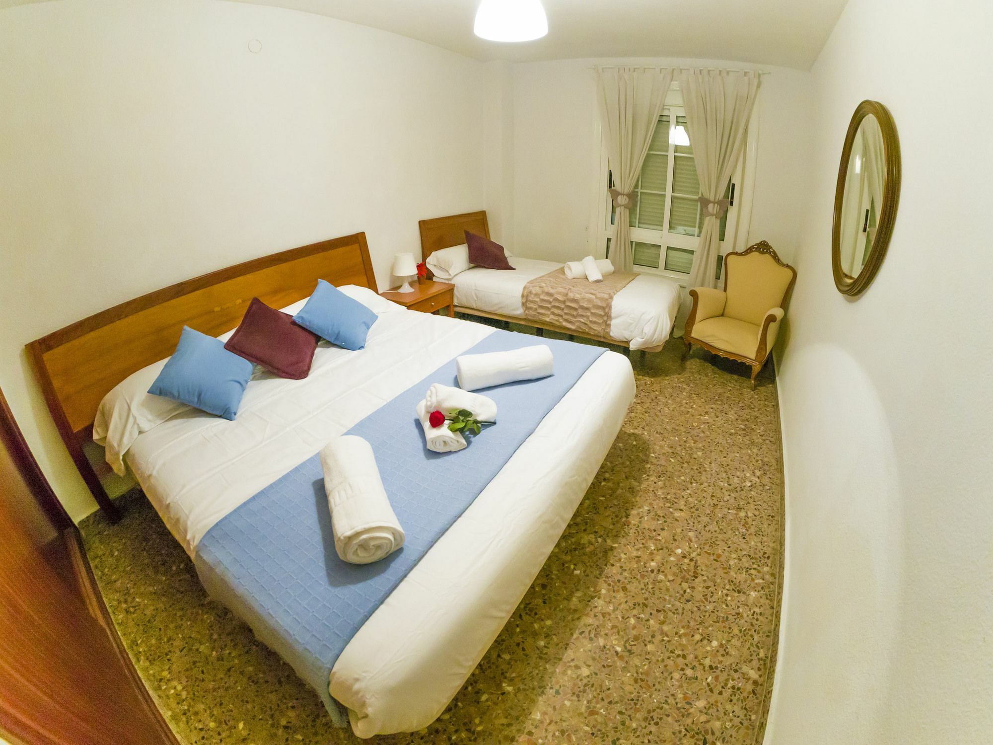 Homely Apartments Playa De Los Locos Торевьиа Экстерьер фото